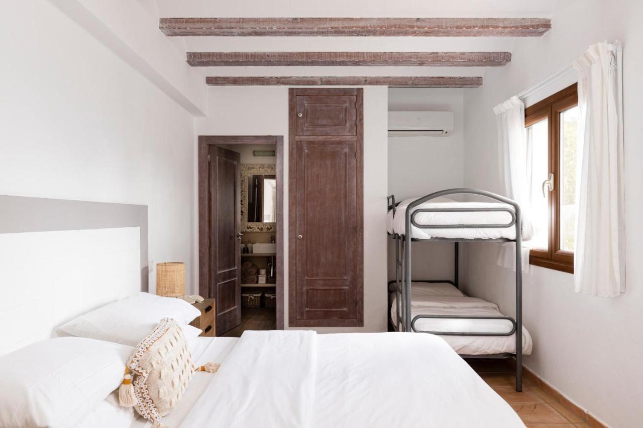 Cuatre Finques Guest House Jalon Ngoại thất bức ảnh